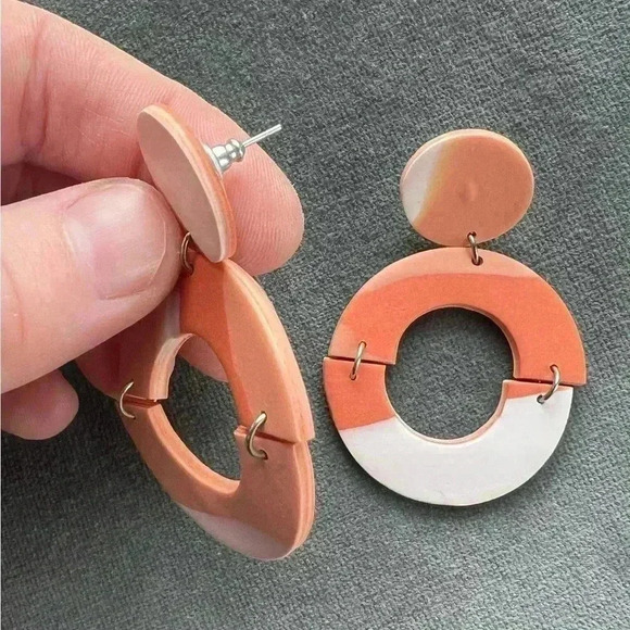 Clay earrings dangle circular modern orange colorful - Picture 3 of 5